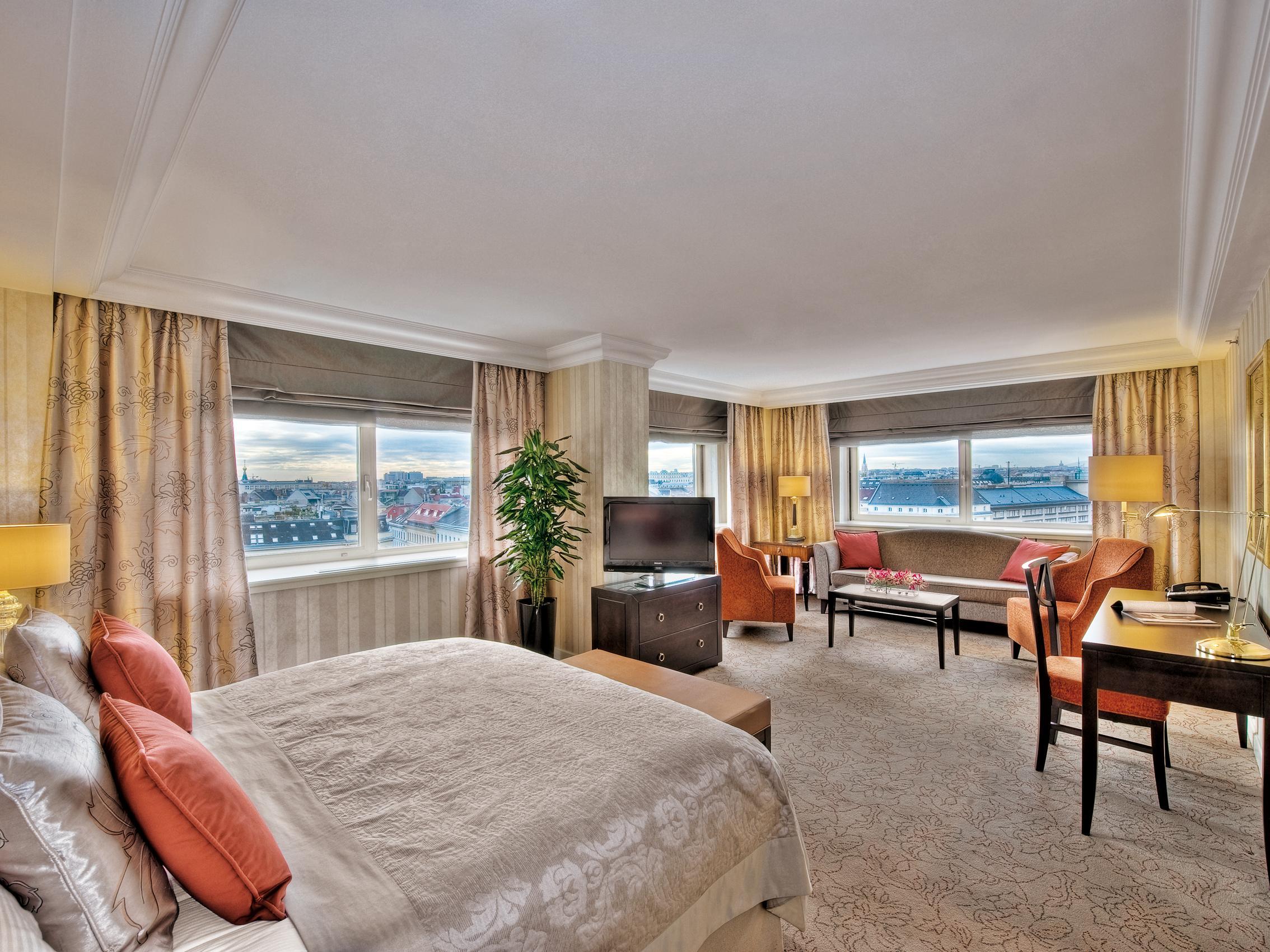 Intercontinental Wien By Ihg Esterno foto A suite at the hotel