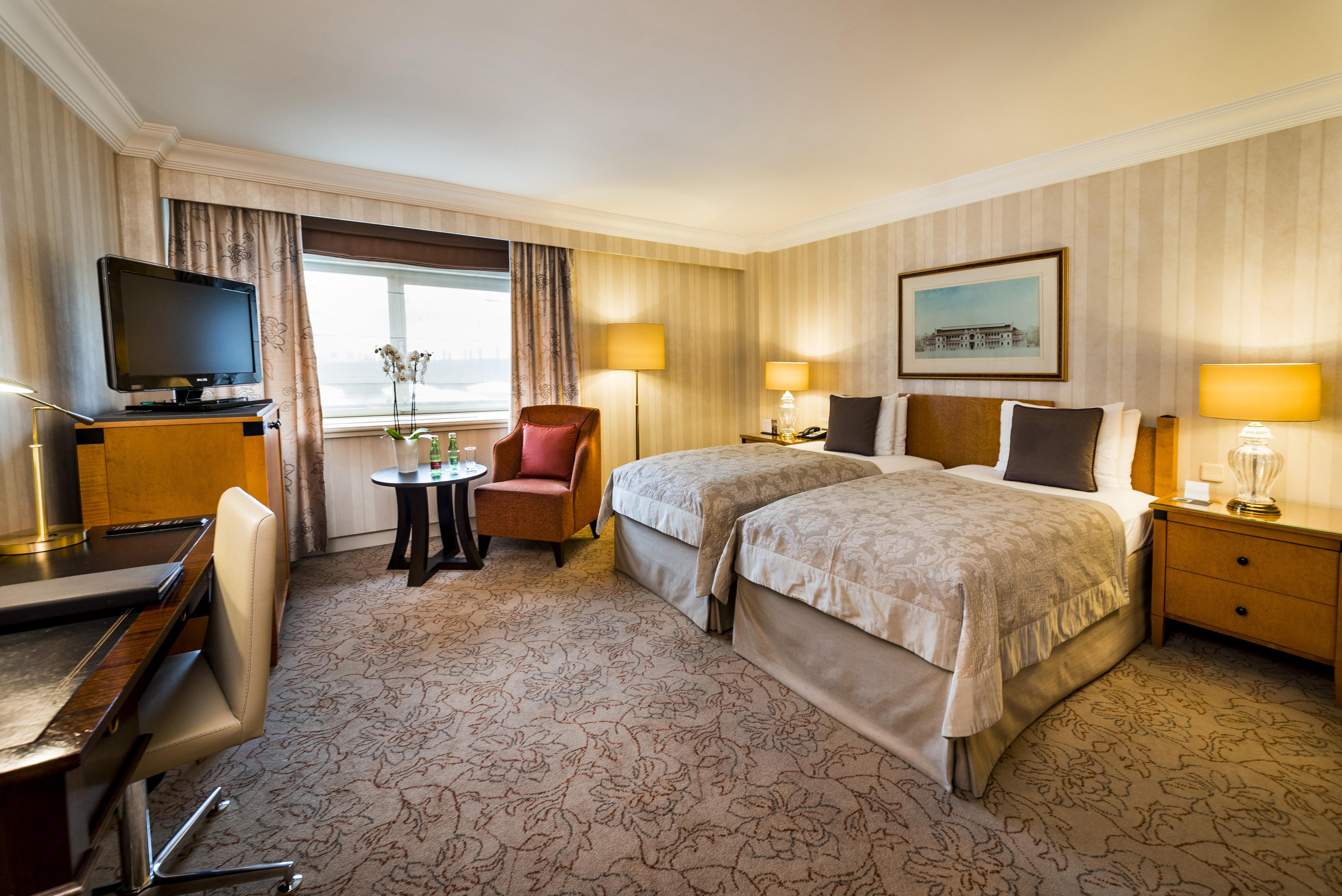 Intercontinental Wien By Ihg Esterno foto A room at the InterContinental London