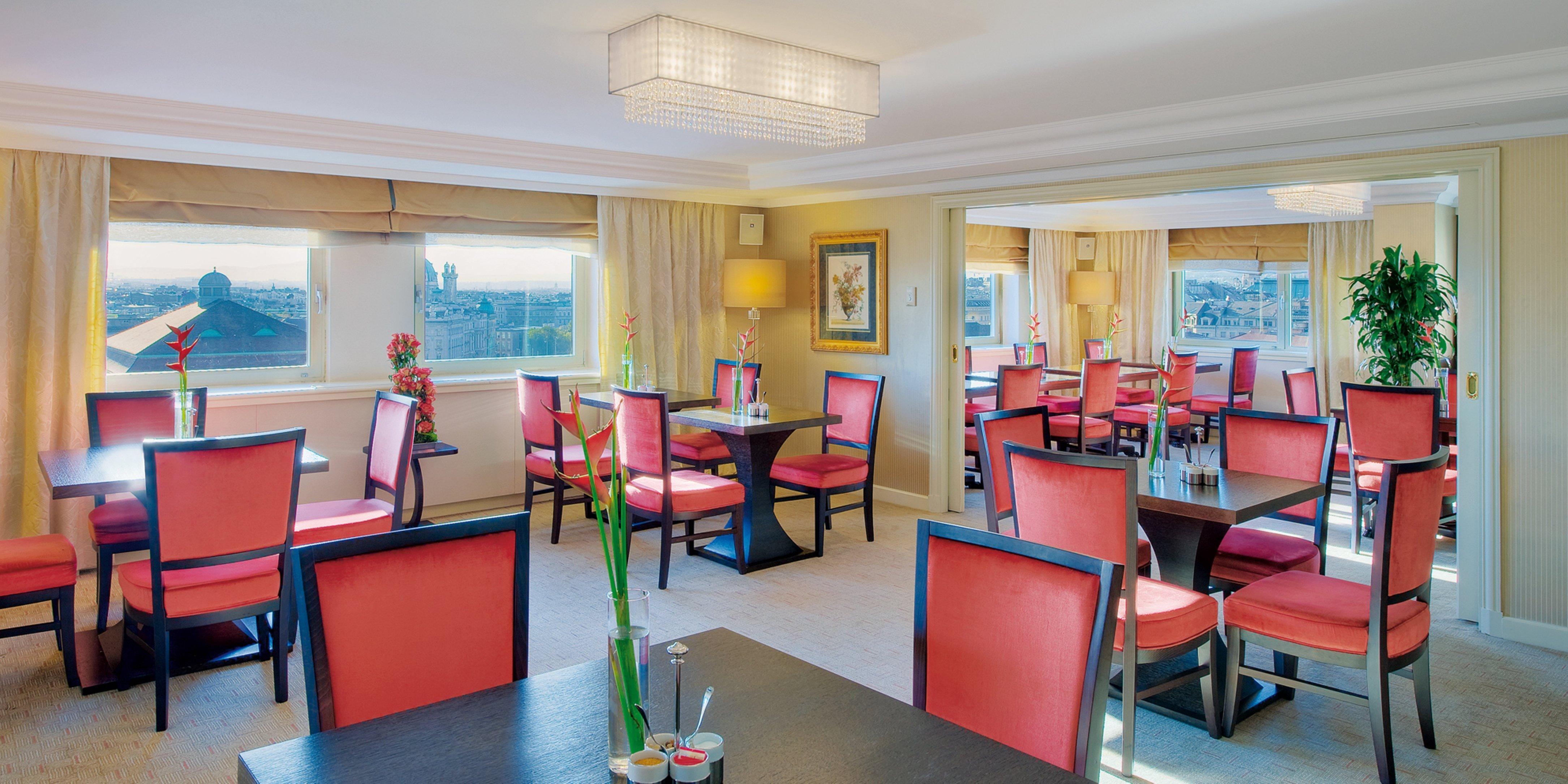 Intercontinental Wien By Ihg Esterno foto The Club at London Heathrow Airport