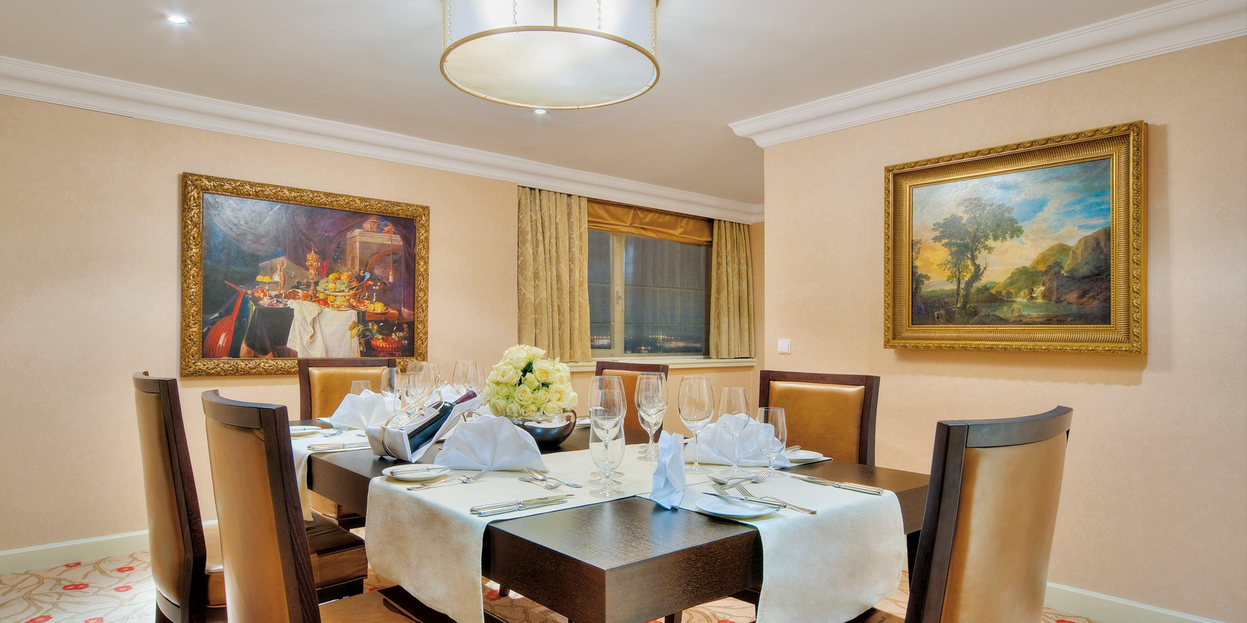 Intercontinental Wien By Ihg Esterno foto The dining room
