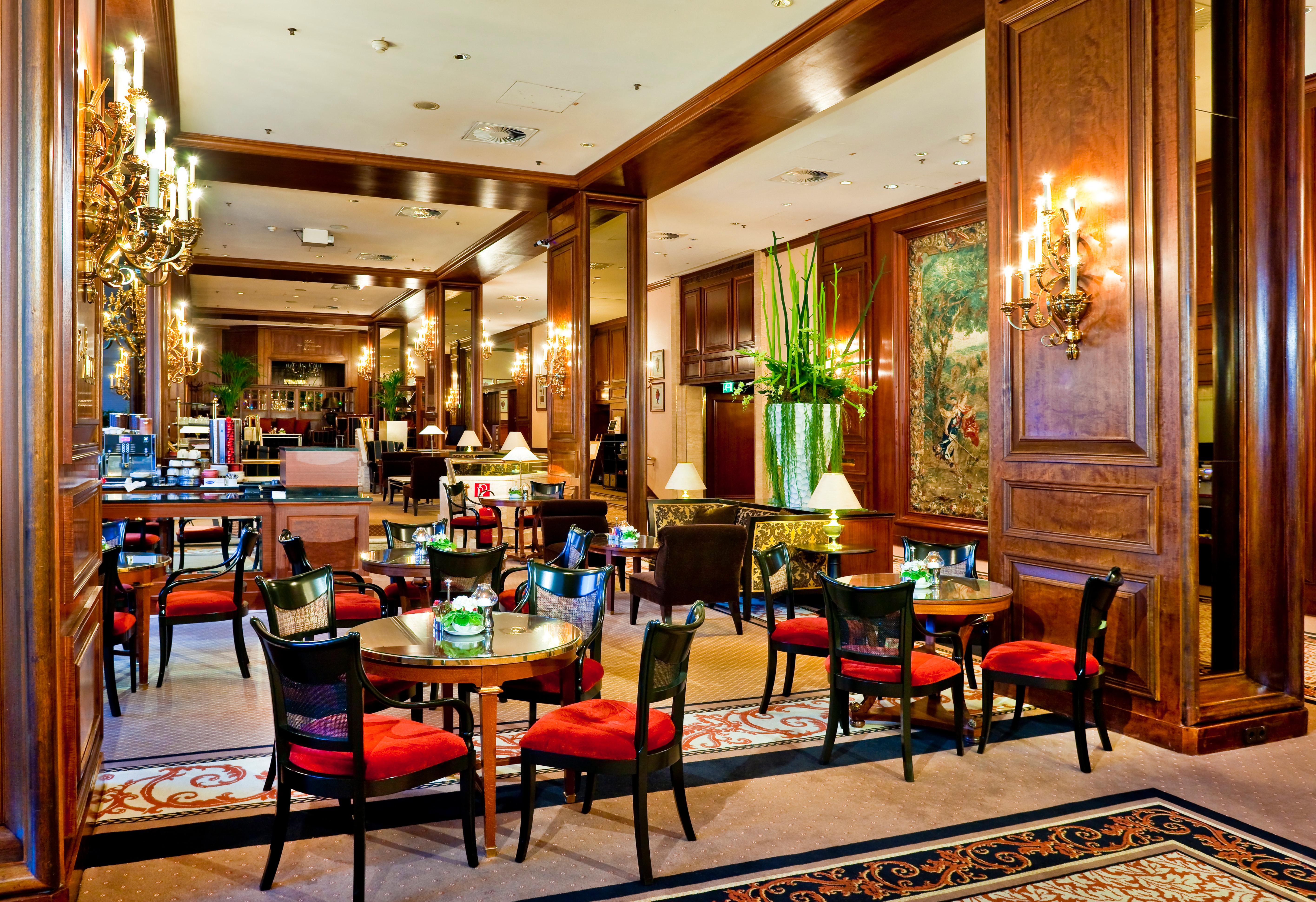 Intercontinental Wien By Ihg Esterno foto The lobby